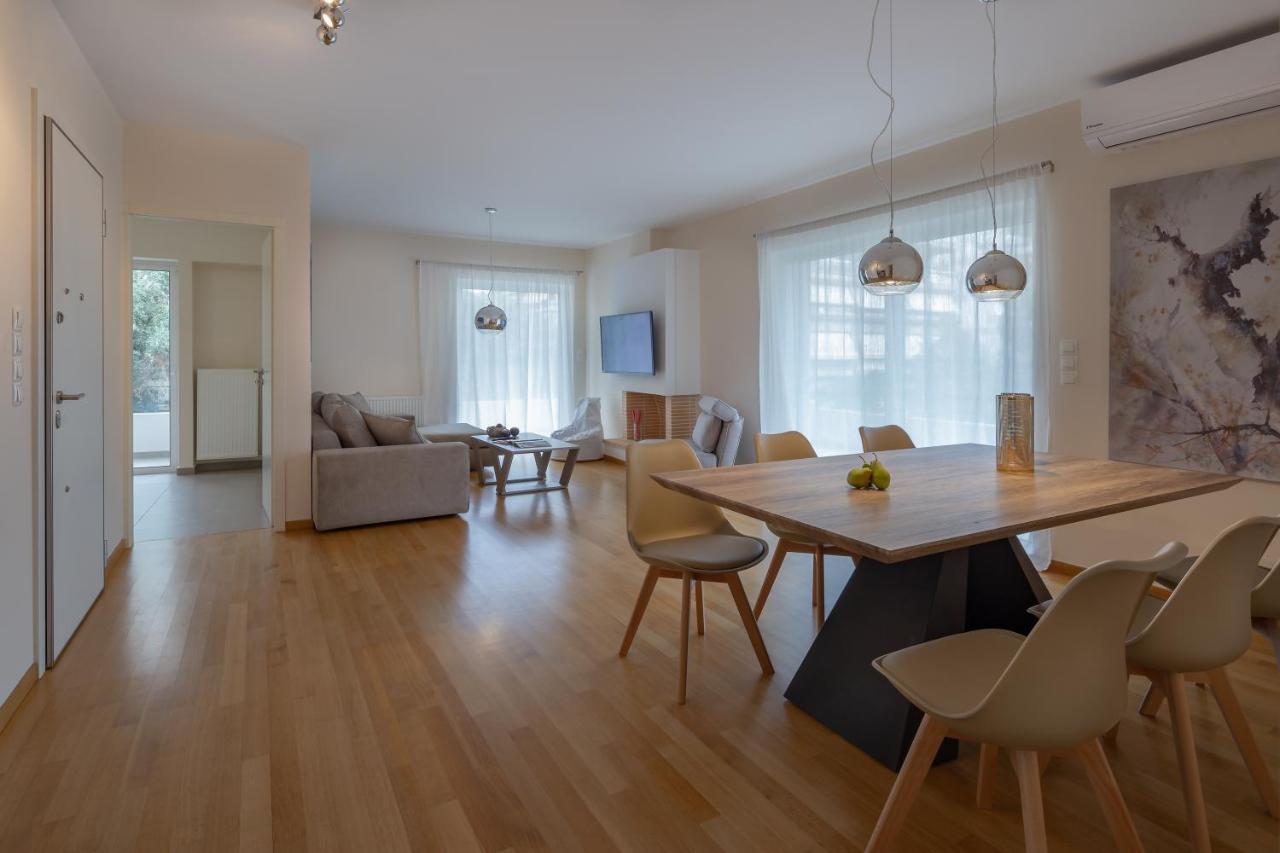 Sagittarius - Faliro Sea Side Apartment Atenas Exterior foto