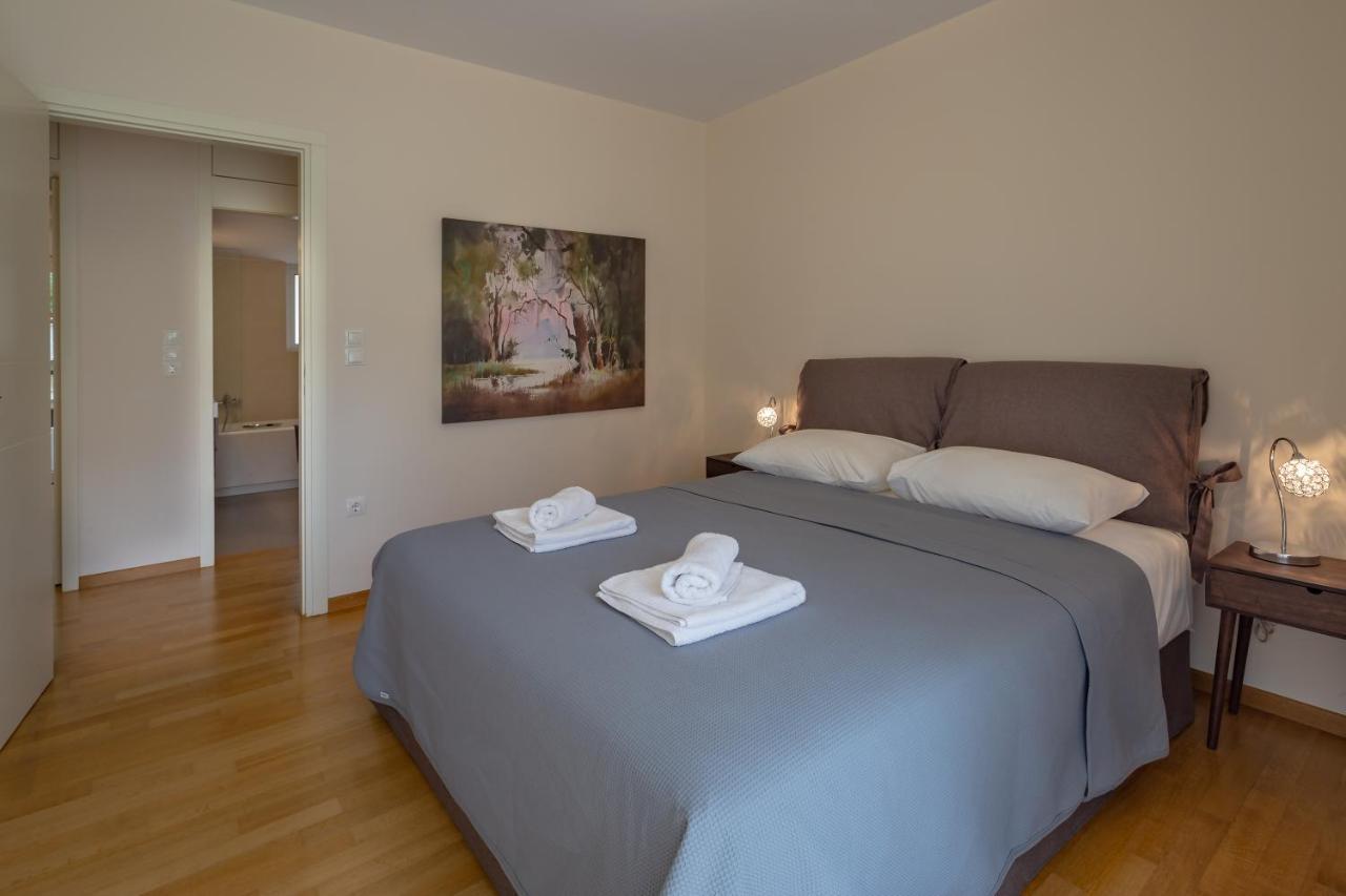 Sagittarius - Faliro Sea Side Apartment Atenas Exterior foto